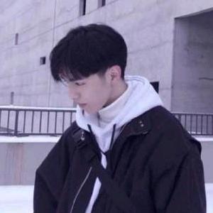 亿白