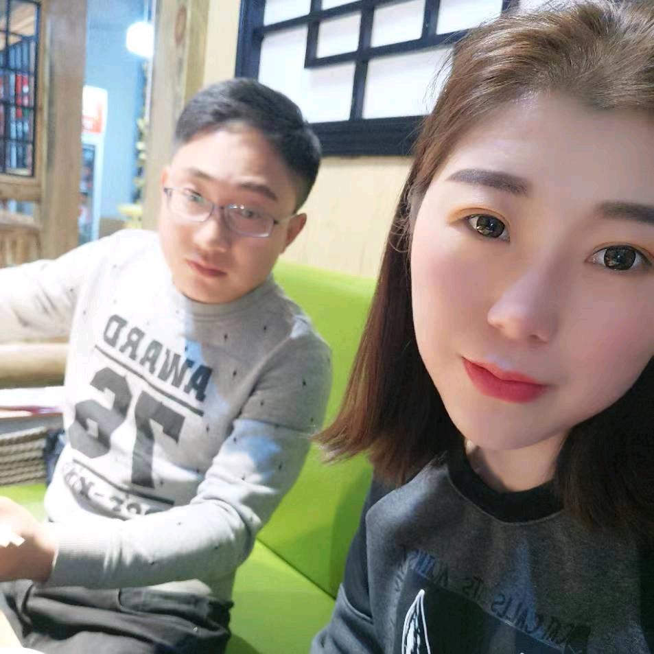杨李吃啥都很香