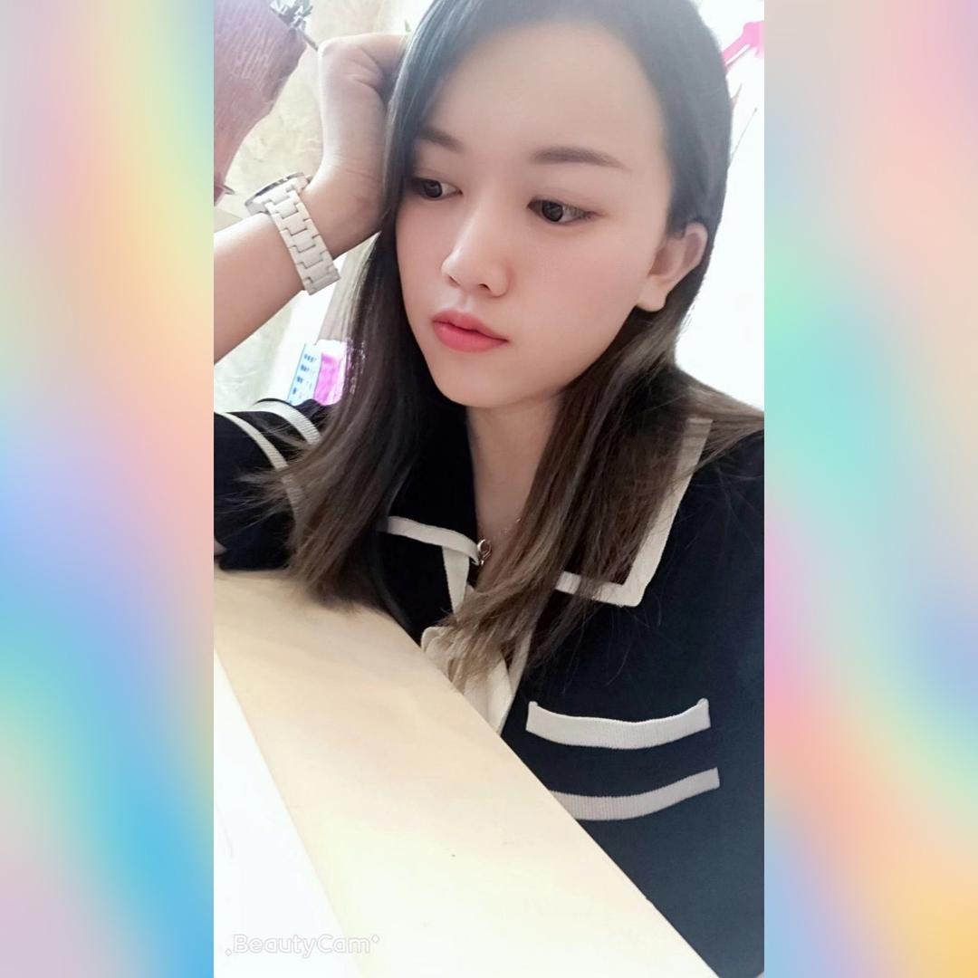 莉莉👑女王