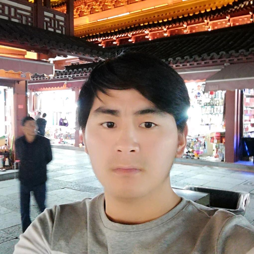 刚刚懂事，却老了