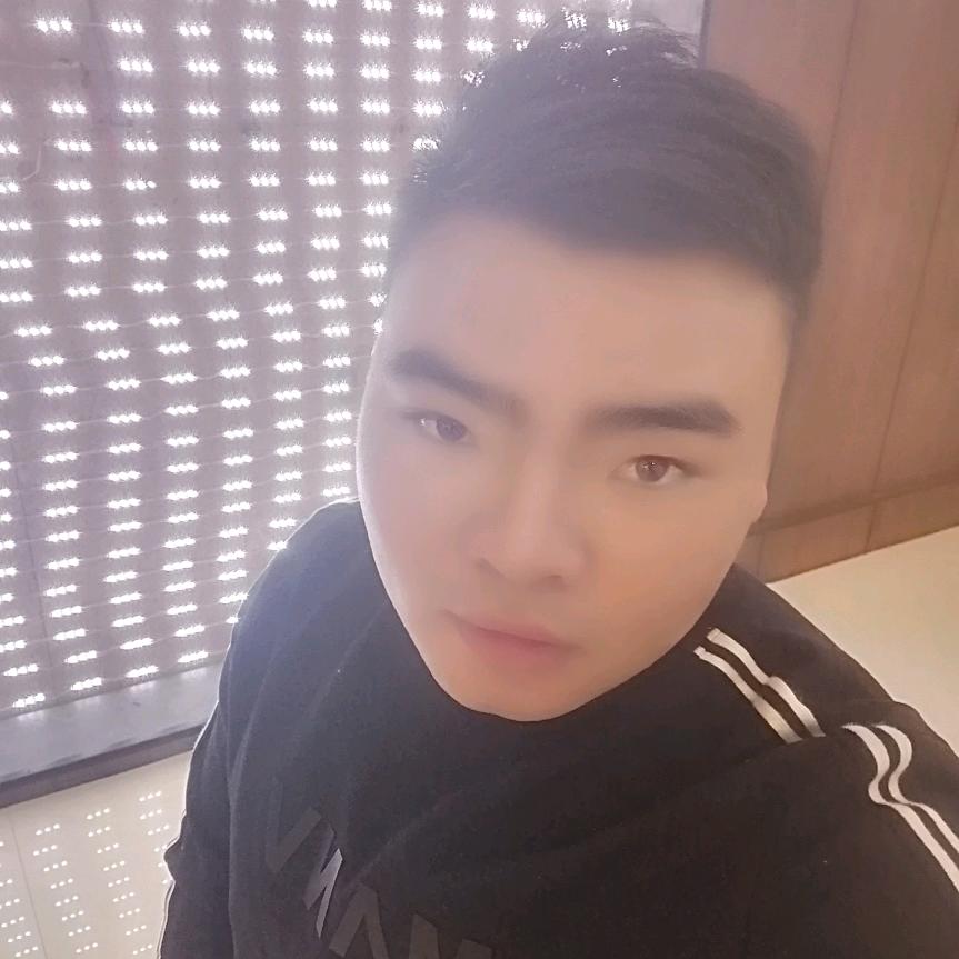 阿冬  ( •͈ᴗ⁃͈)ᓂ- - -♡