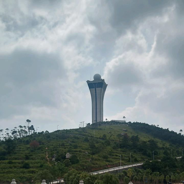 郑一凡