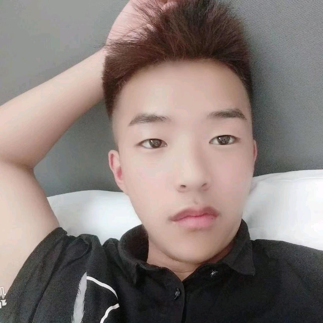 阿   超