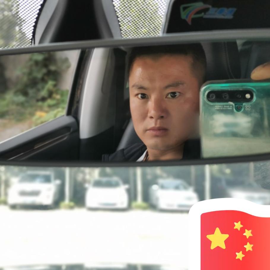 不会飞的小飞哥
