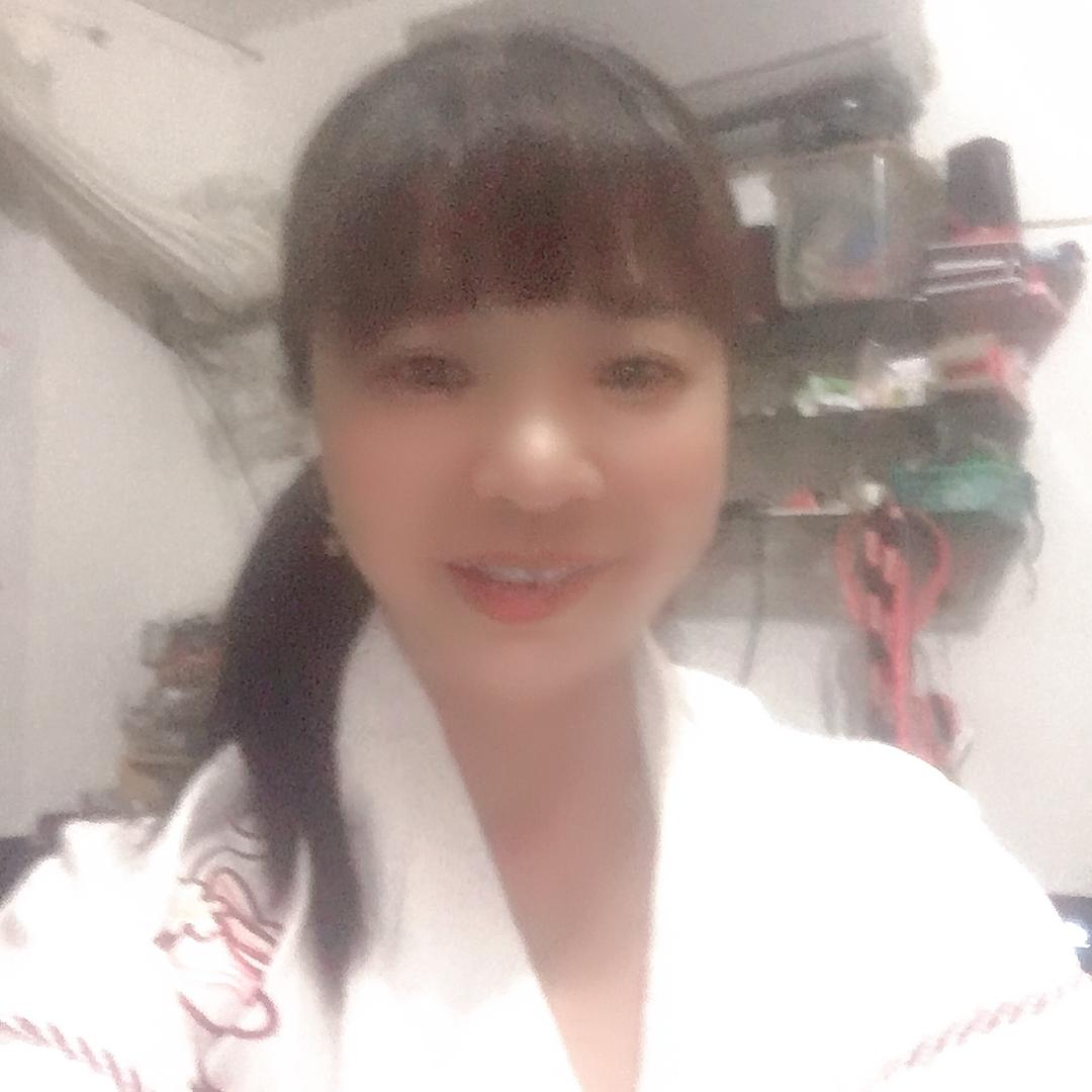 开心果桂英