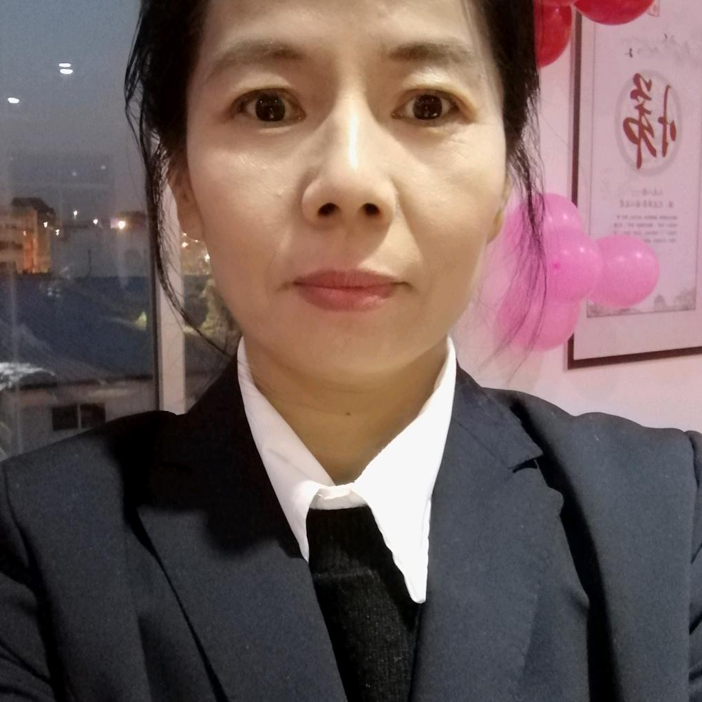 阳光月嫂梁晓红（带新手）