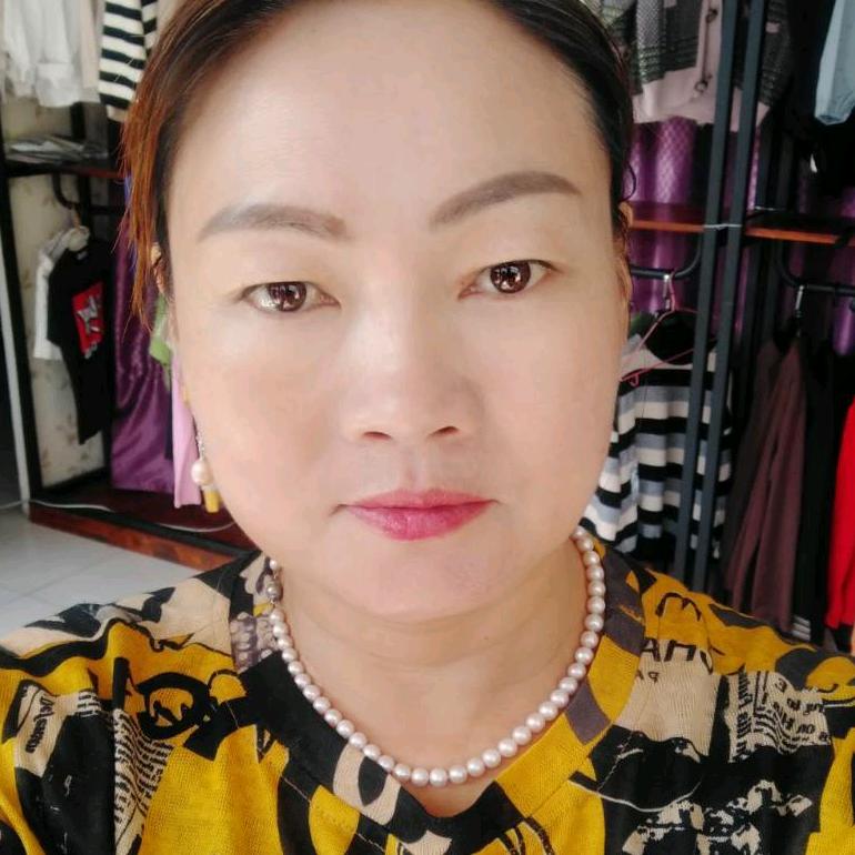 诚信时尚女装