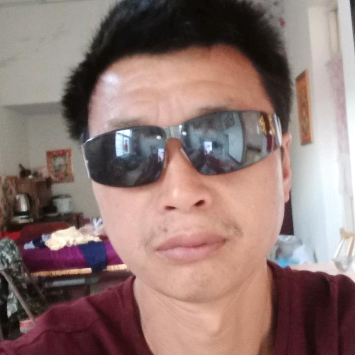 用户279315633