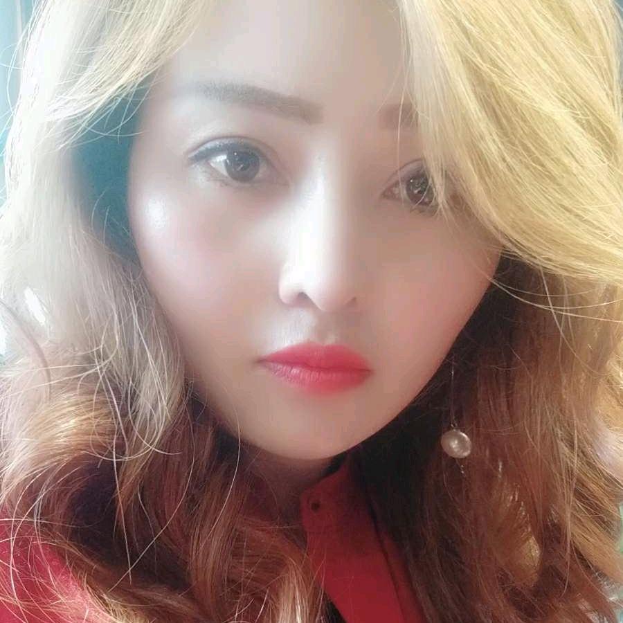 蓝色妖姬！什么都没付出就别说喜欢我，毕竟