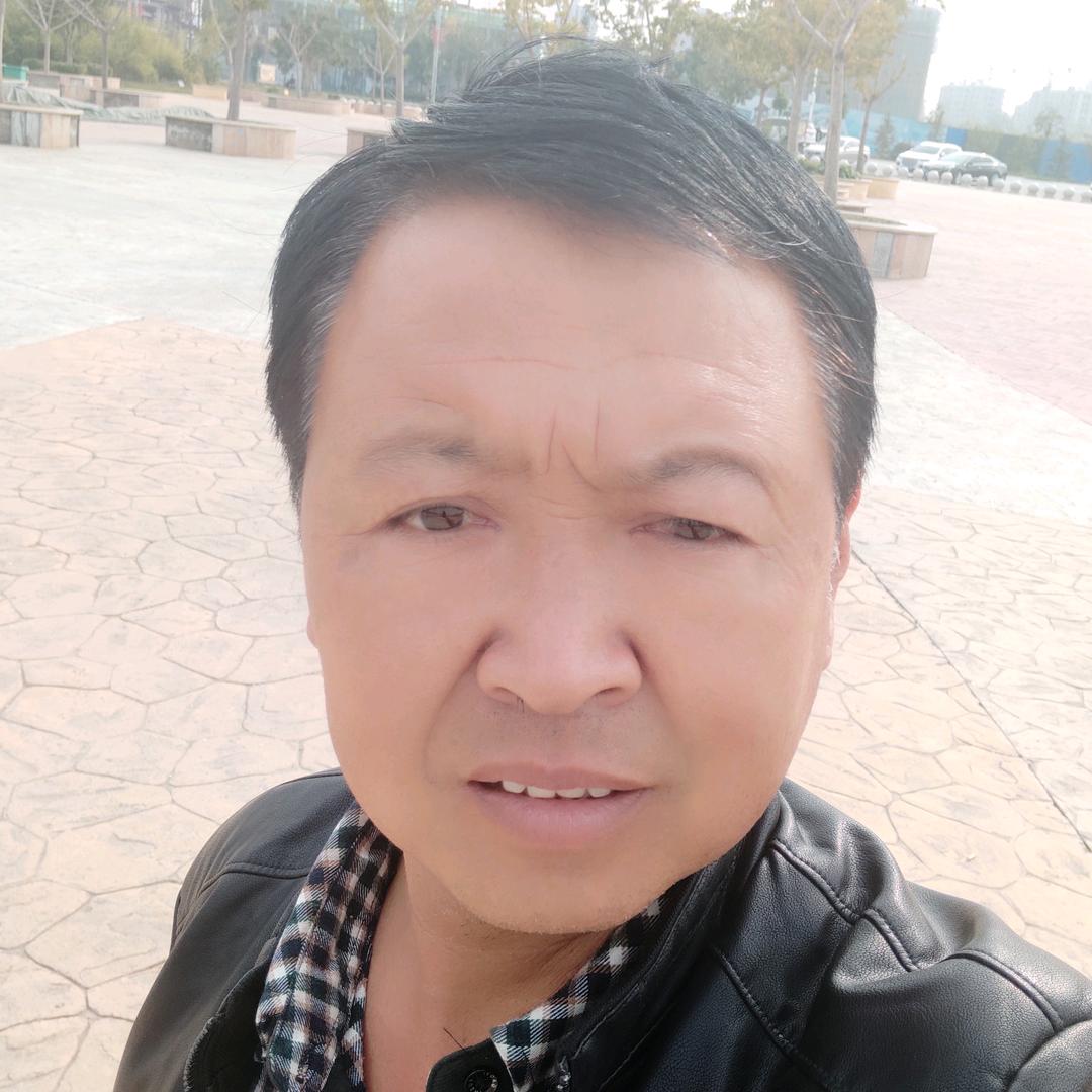 王新春