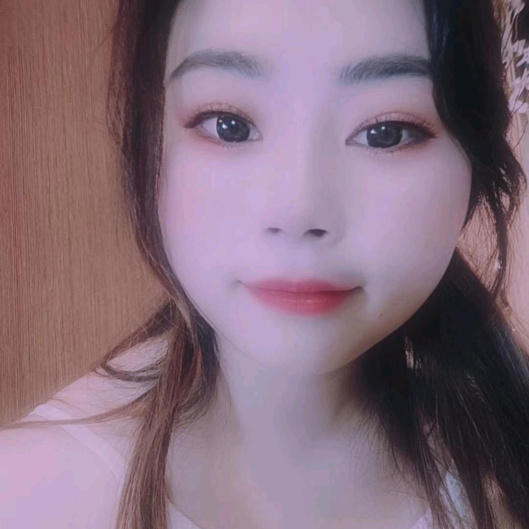 飞翔的秋秋