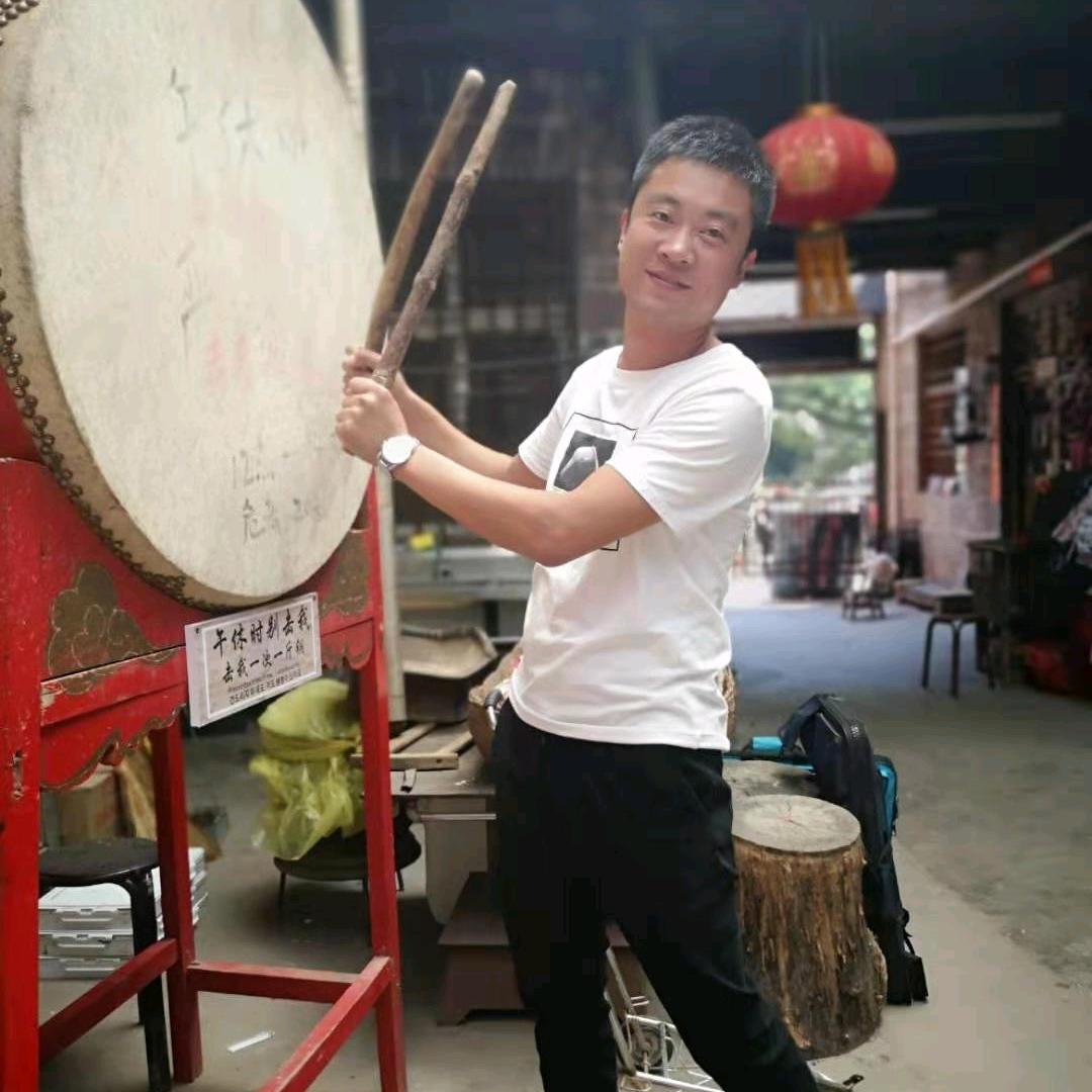 崔
