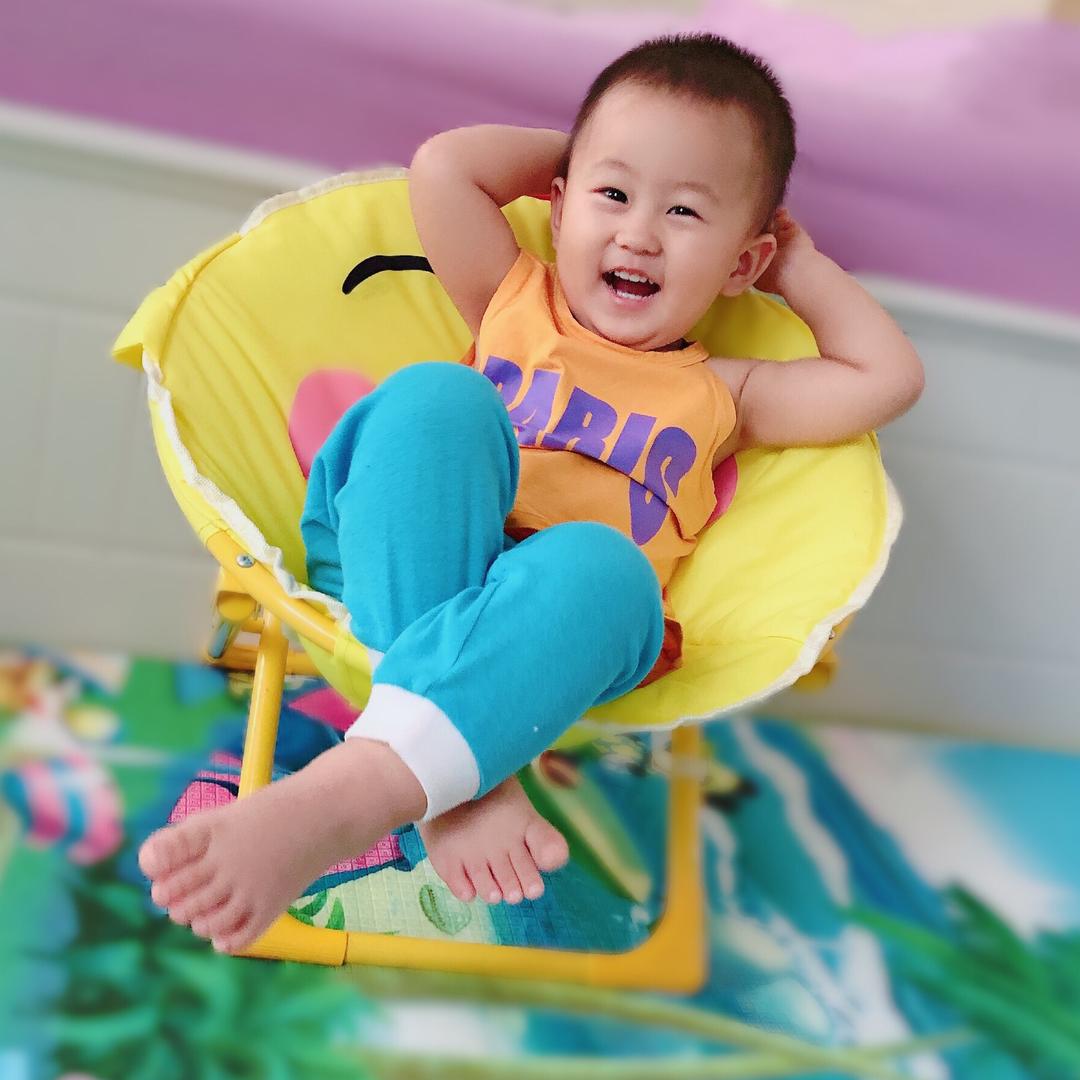 我是快乐的小壮壮