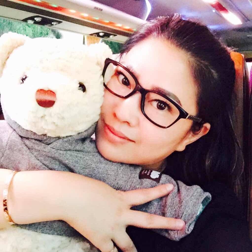 昆山皇家公馆业务总监张敏