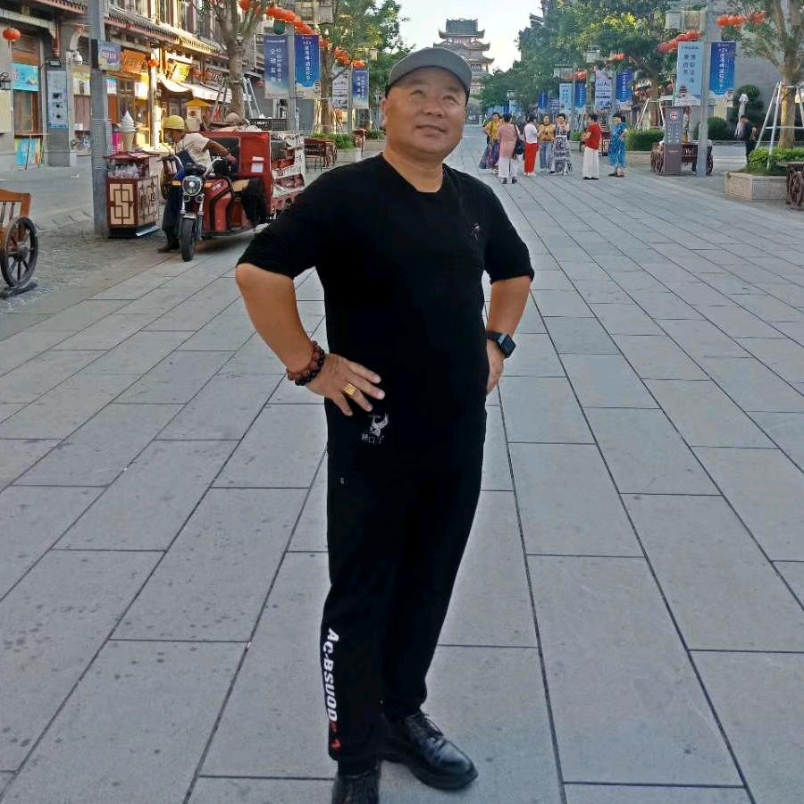 蓝天白云：温州