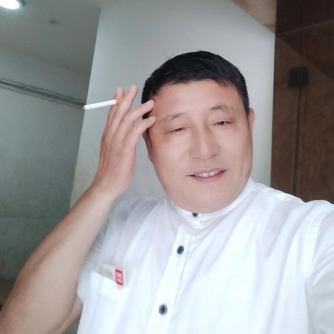 月月哥
