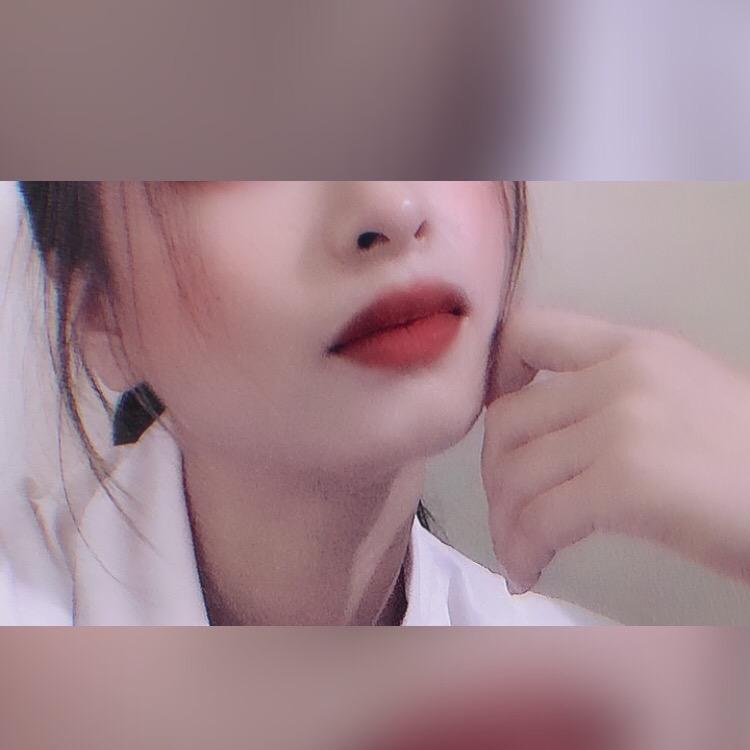 💋 R
