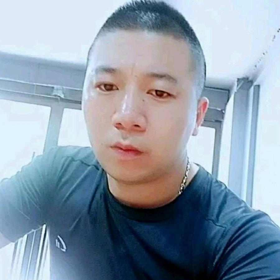 鄂F：@“金”果