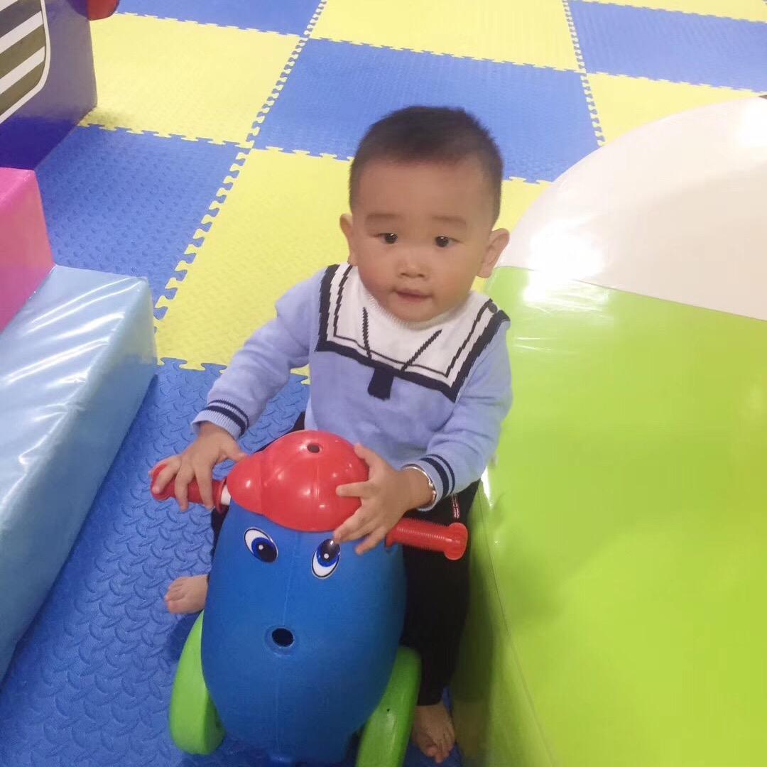 莫恋