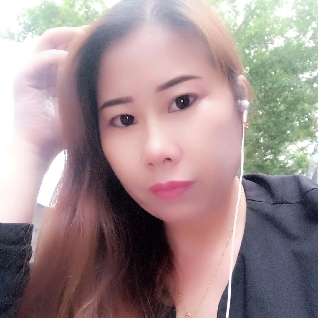 带刺的玫瑰🌹