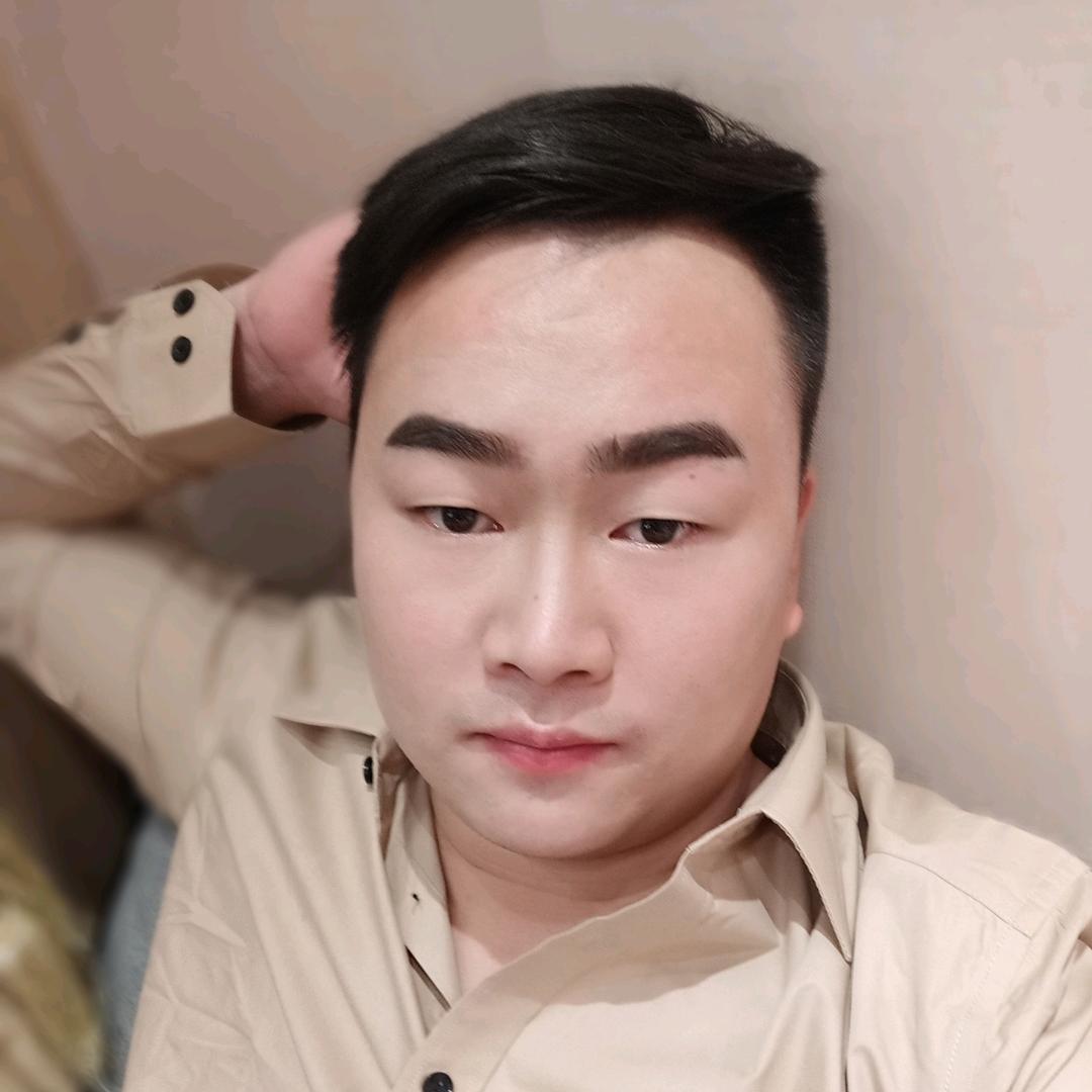 爱钓鱼的小朱