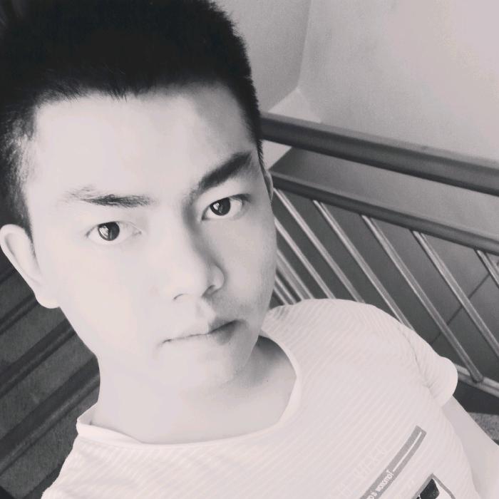 李先森  (承蒙厚爱)