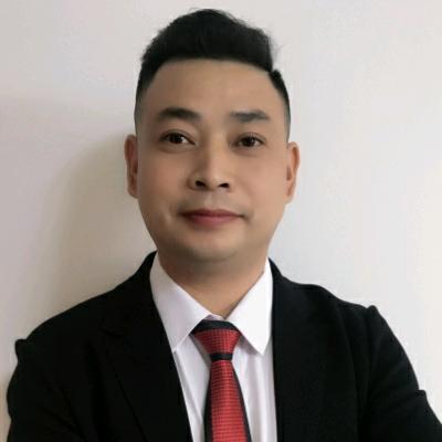 一个快乐的玩偶😊