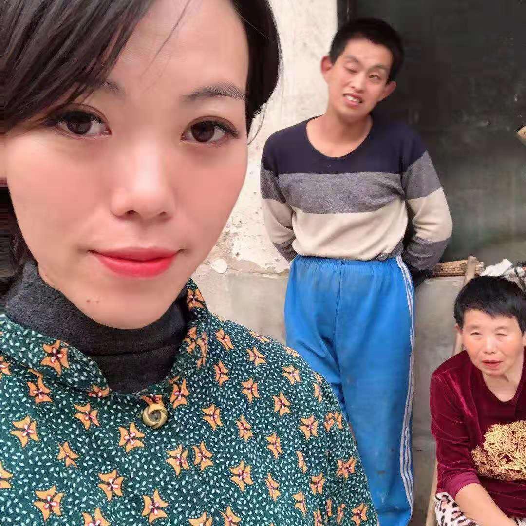 萍儿是全家的希望