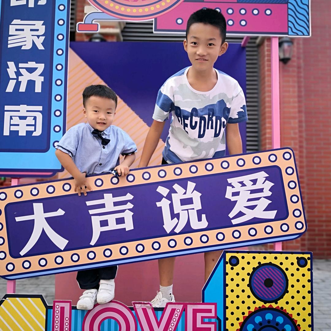 轻卡发动机及配件！凸机！