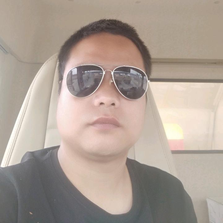 80后货运司机肖哥