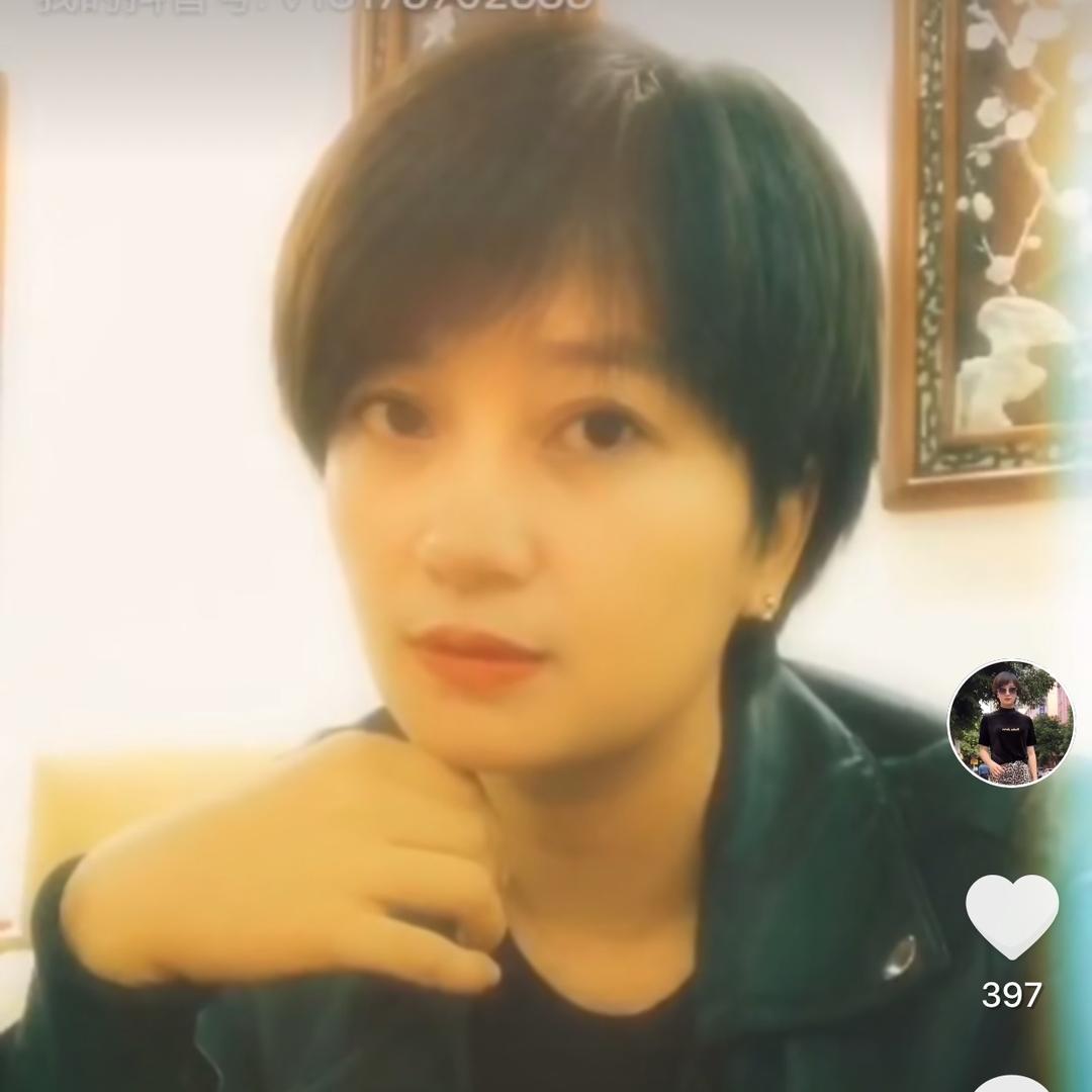 多丽女装•莫老板