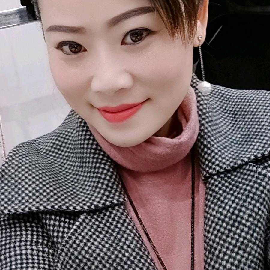 崇州精品男装云朵