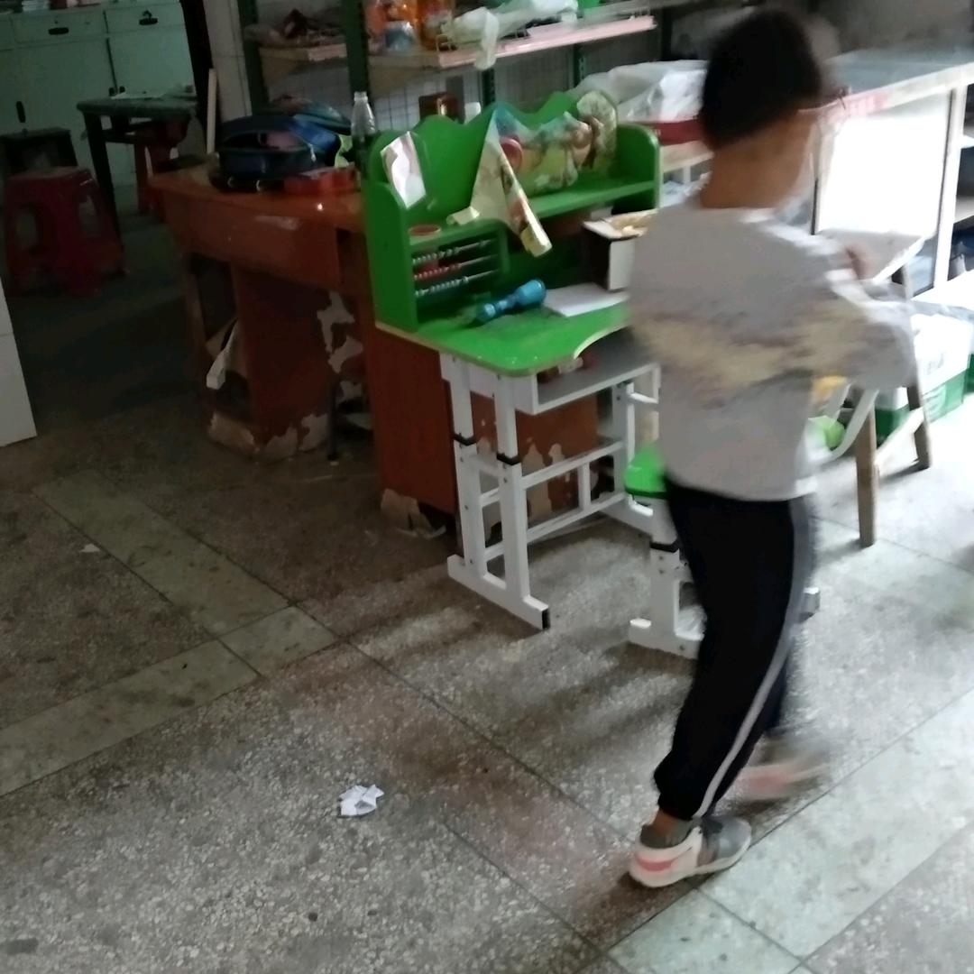 用户8215084370240