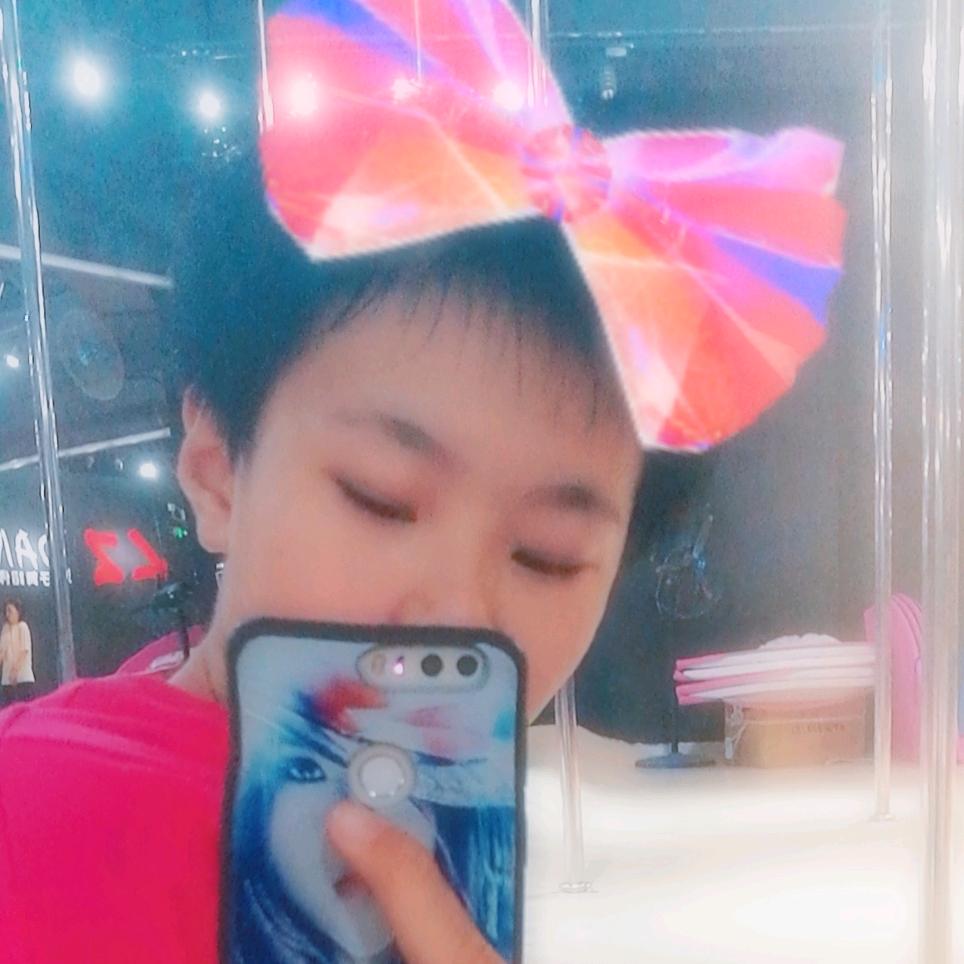 学舞蹈小姐姐。💃💃。