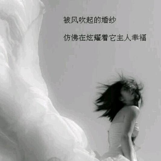 @周周有钱花