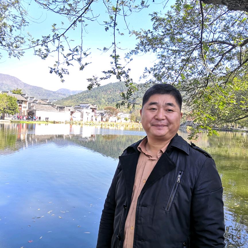 梁九岚