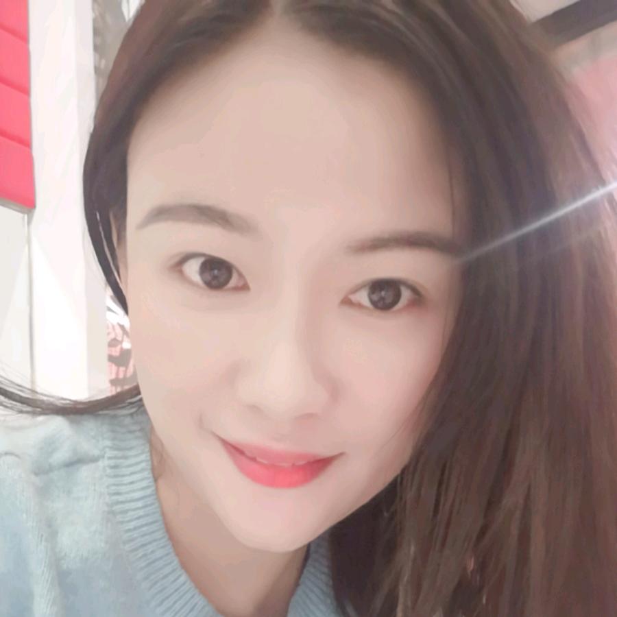 人M公社大食堂，芬姐