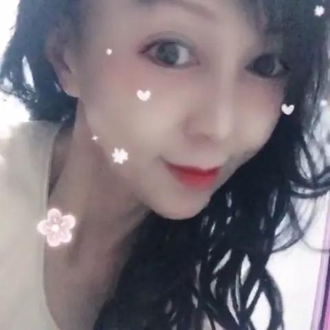 莹莹