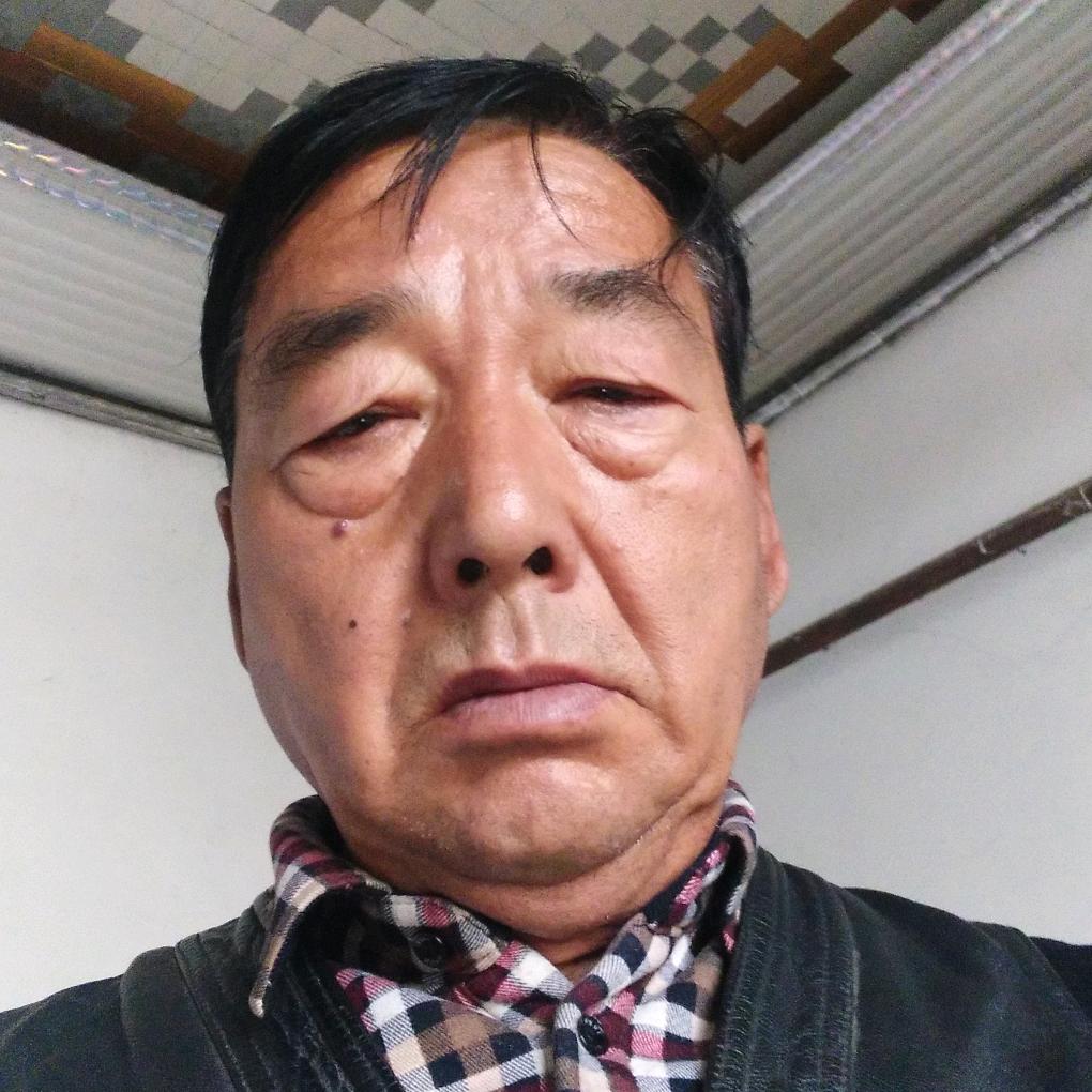 王斌