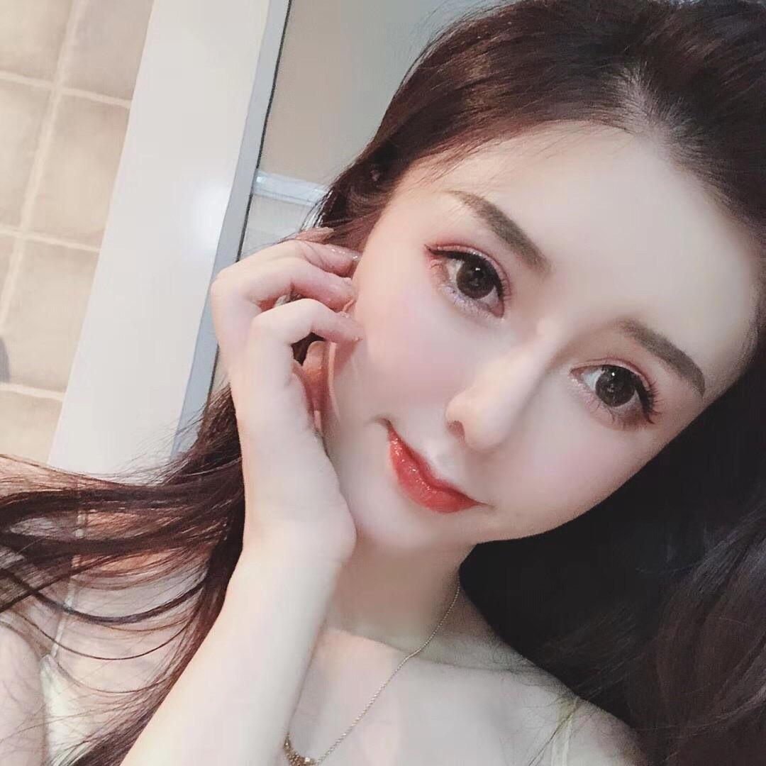 荷花边少女梦瑶