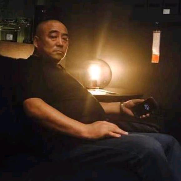 狼哥烧烤，烤羊腿法式烤羊排