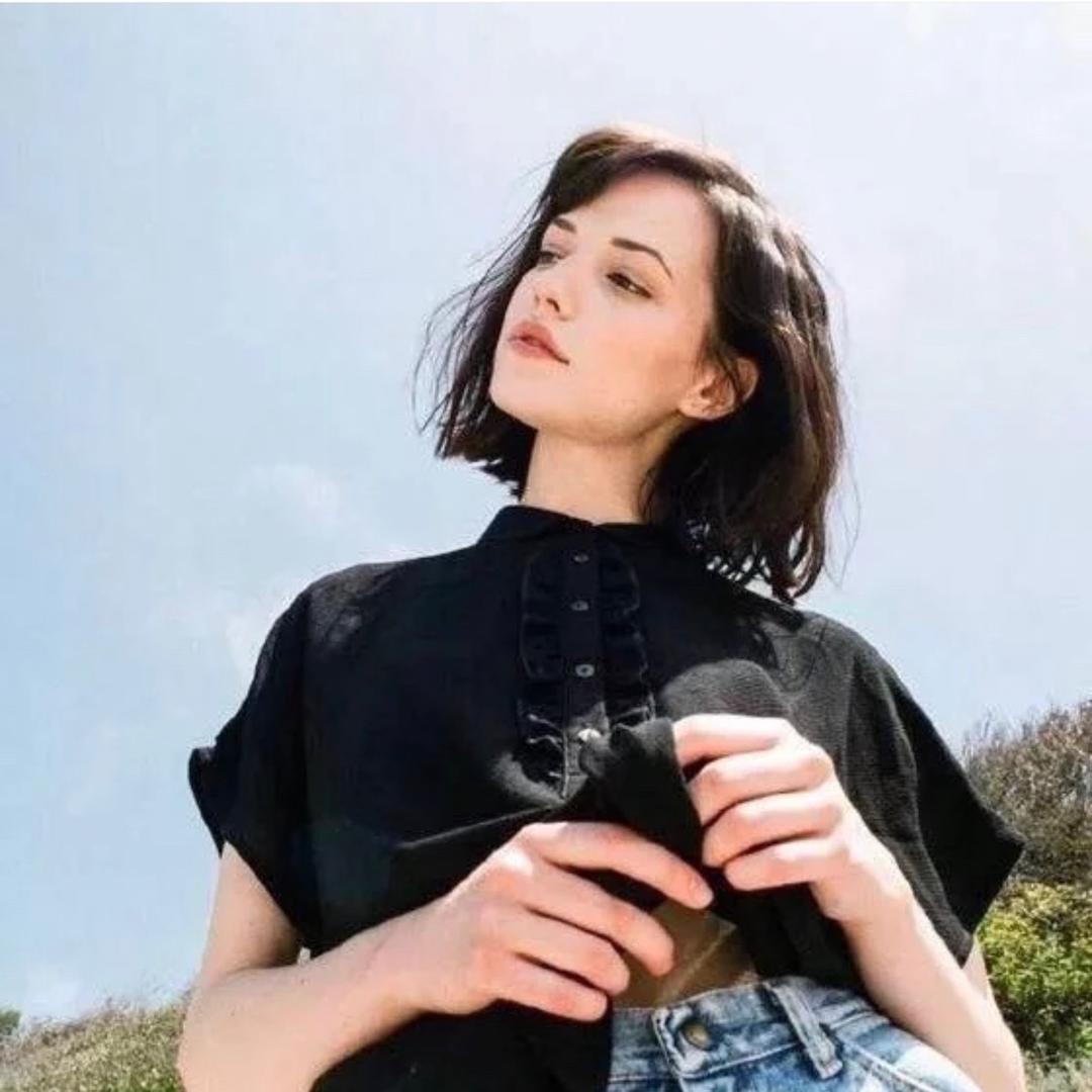 L