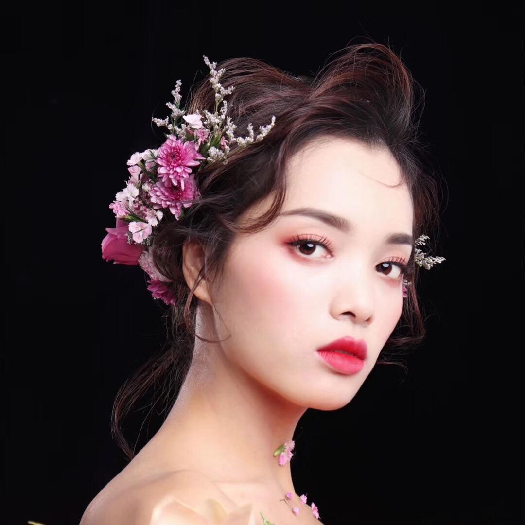 一路时尚化妆讲堂