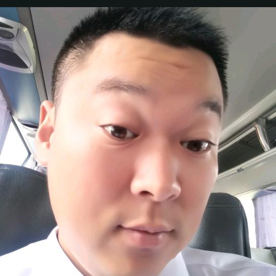 胡振兴
