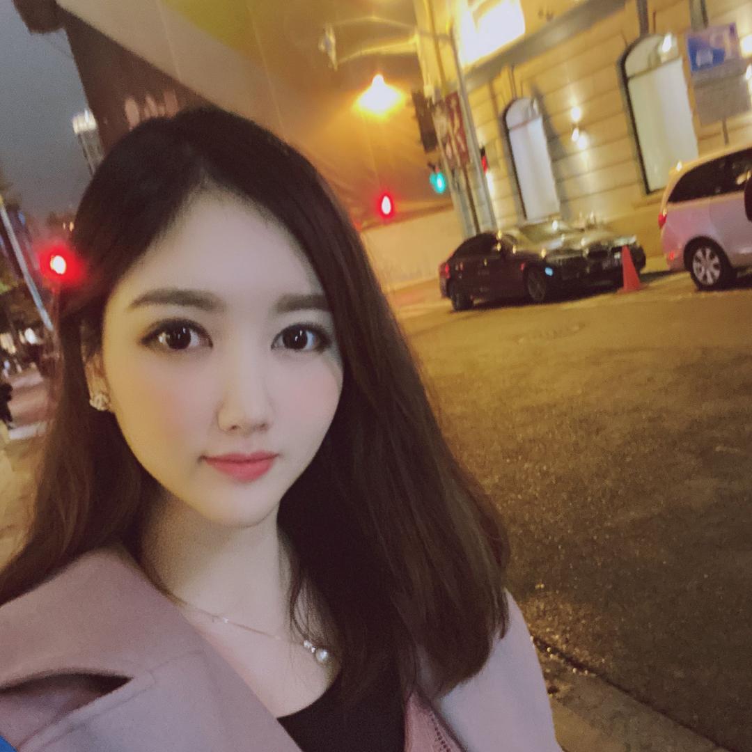 倩倩^_^