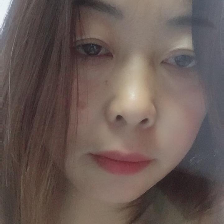 美红（聚星镇爱领时装）