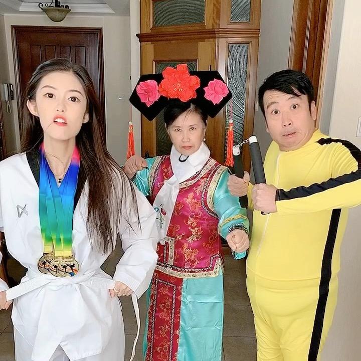 小刚一家人@抖音