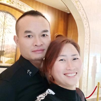 英子