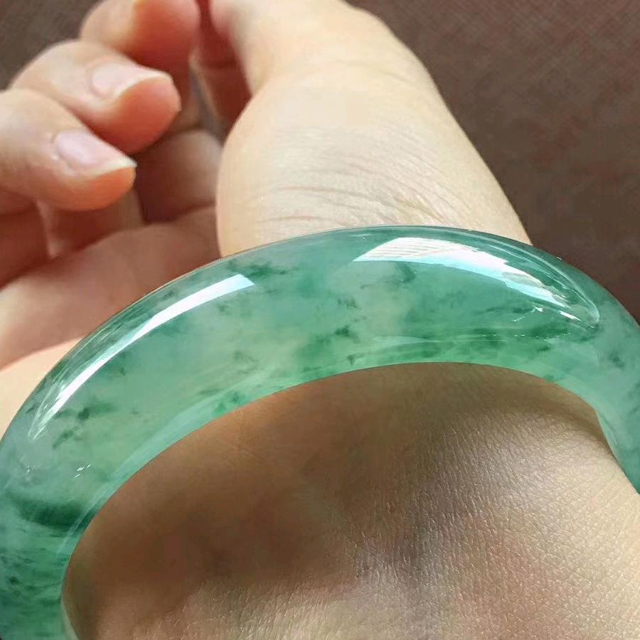 鸿泰完美全屋定制工厂