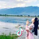 三胞胎的姥